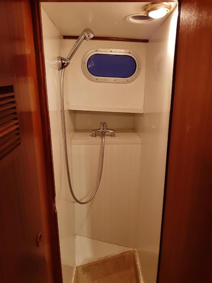 Motor Yacht Almaz Hotel Amsterdam Eksteriør billede