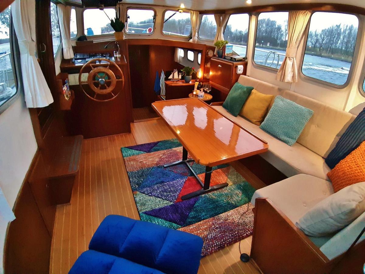 Motor Yacht Almaz Hotel Amsterdam Eksteriør billede