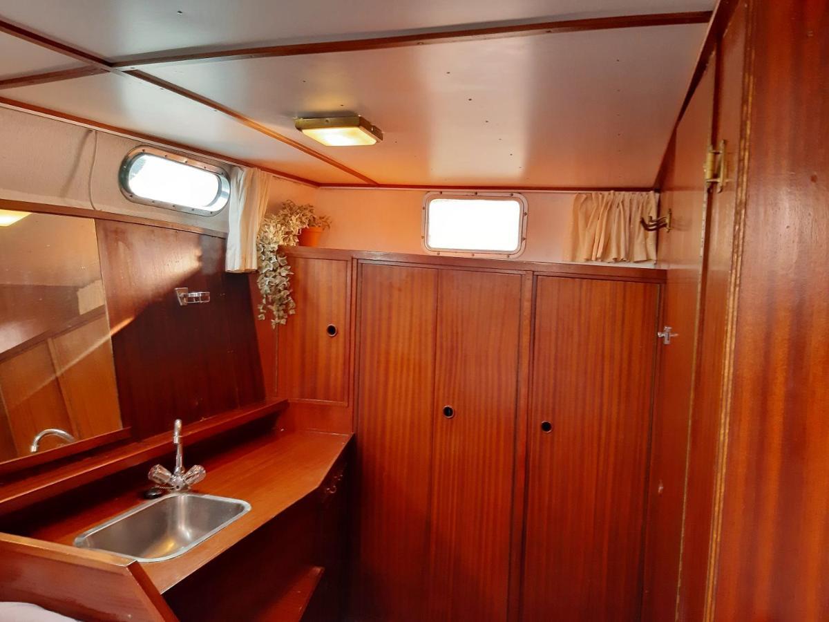 Motor Yacht Almaz Hotel Amsterdam Eksteriør billede