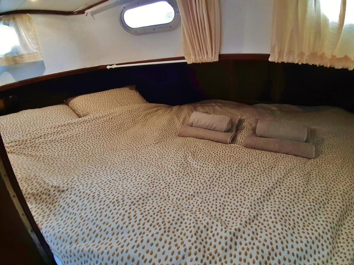 Motor Yacht Almaz Hotel Amsterdam Eksteriør billede